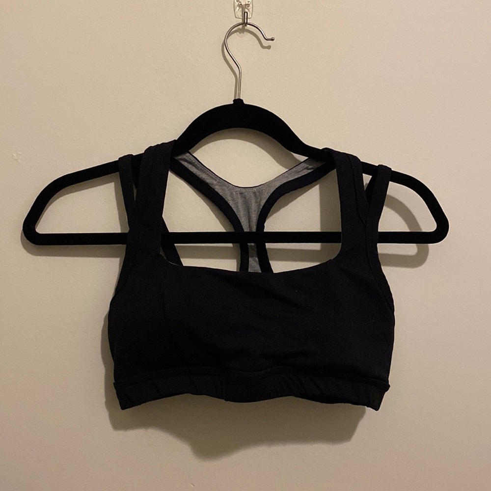 LULU LEMON SPORTS BRA